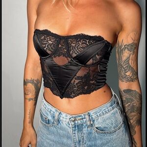 Princess Polly Harto Lace Strapless. US 6. Black. New with Tags.